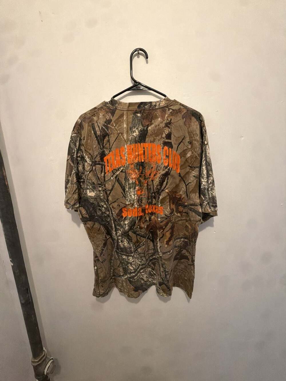 Outfitters Ridge Texas Hunters Club Soda Texas Camo Pocket T-Shirt L